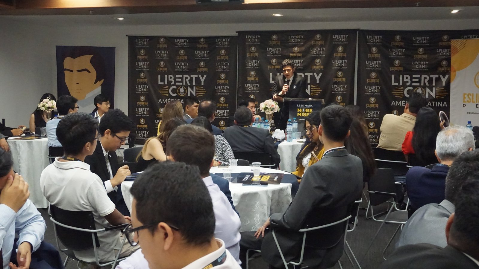 Participantes en LibertyCon, actividad con apoyo organizativo de Bastiat Club